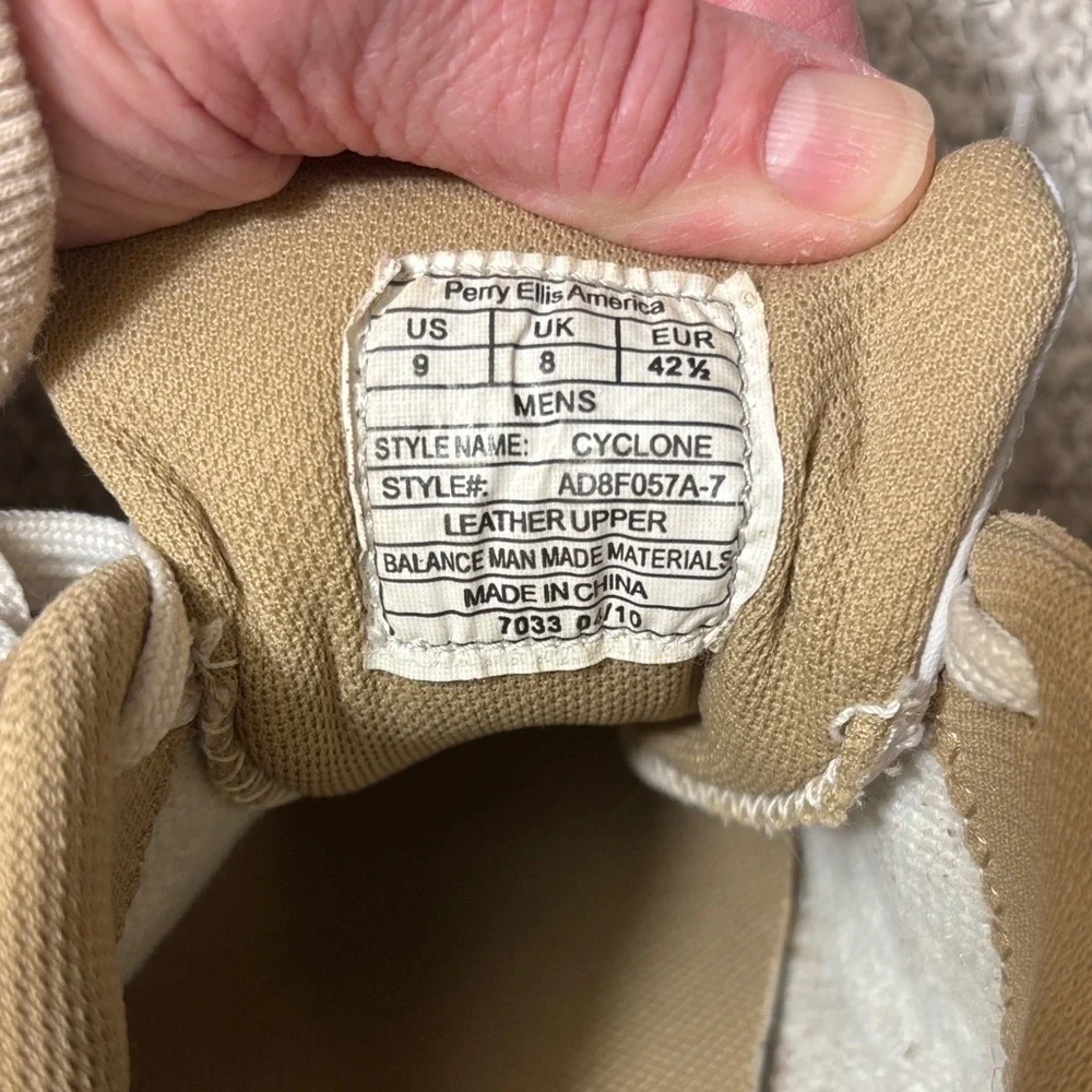 Perry Ellis America Men's White and Tan Casual Leather & Suede Sneakers
